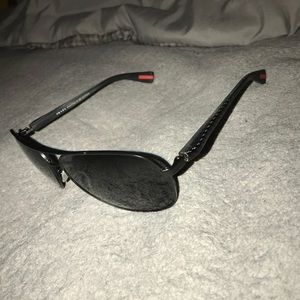 Sunglasses (prada)